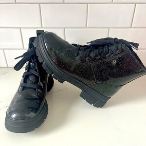 UGG Kids Big Girl 4 Ashton Glitter Sparkle Boots Lace Up Black